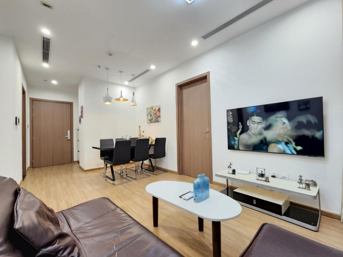 MODERN APARTMENT VINHOMES SKYLAKE HANOI